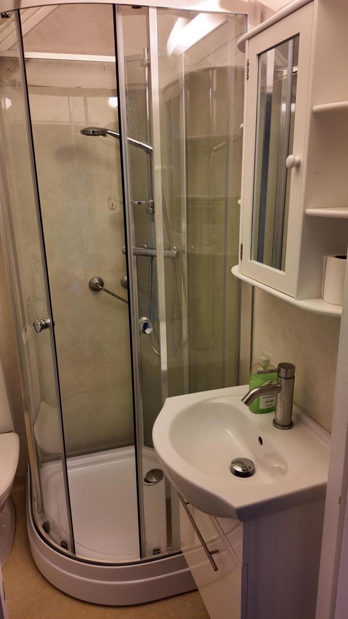Nice Apartment Near To City Center Of Тромсё Экстерьер фото